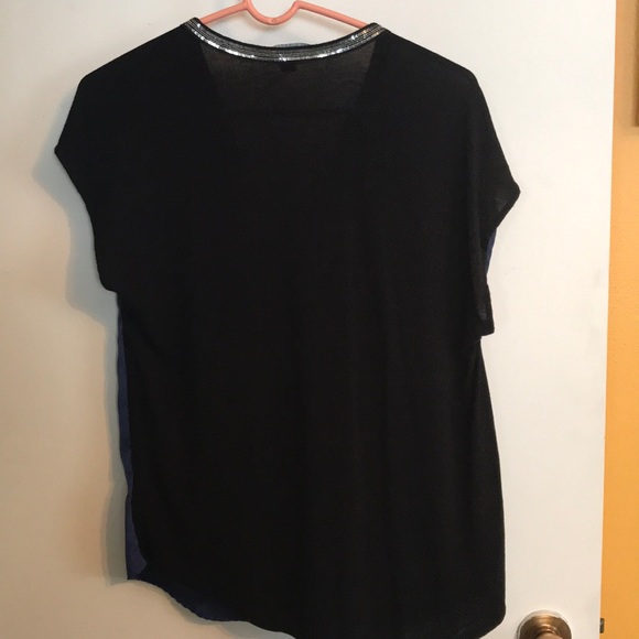 V-neck Blouse - Picture 2 of 3